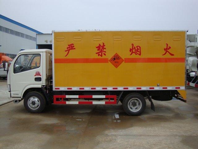 龙凤危险品运输